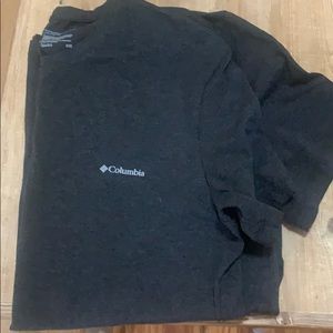 Men’s XL gray Columbia tee.